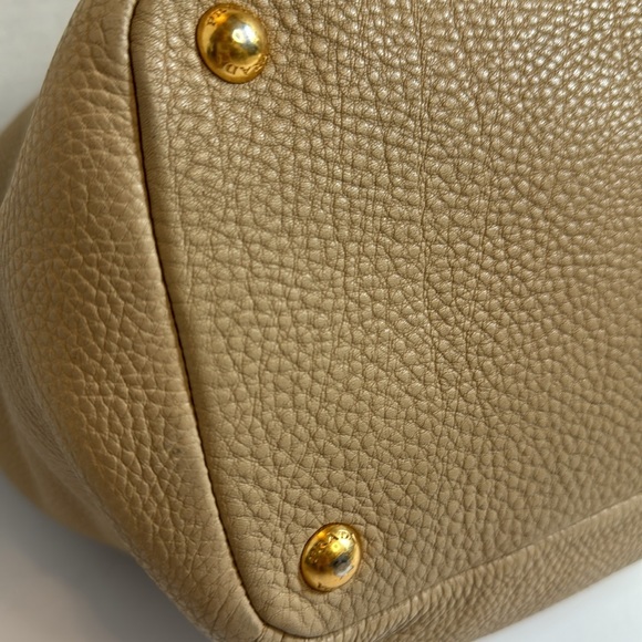 PRADA Handbag Ivory Cream Pebble Leather - Picture 11 of 12